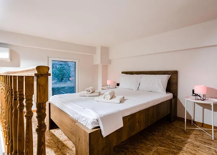 Uncover Kalamata's Hidden Gem - Cosy Nest Apartman