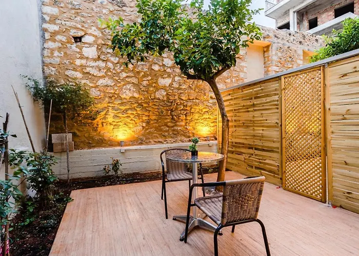 Uncover Kalamata's Hidden Gem - Cosy Nest *