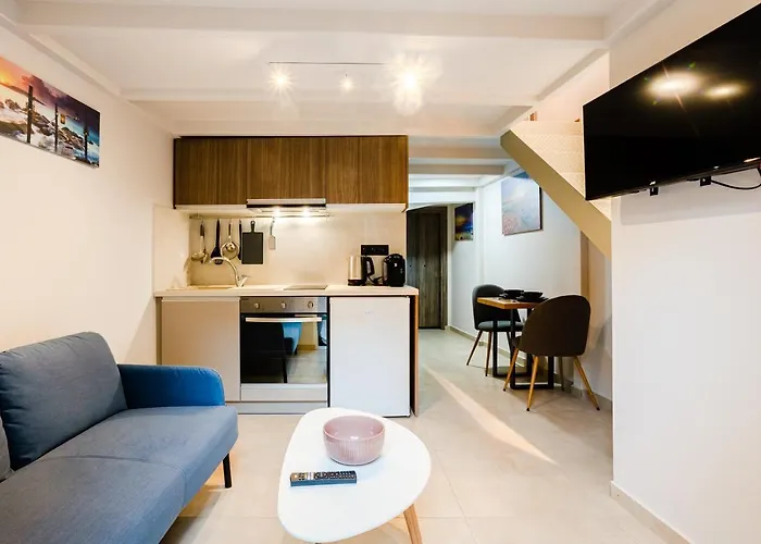 Uncover Kalamata's Hidden Gem - Cosy Nest Kalamáta